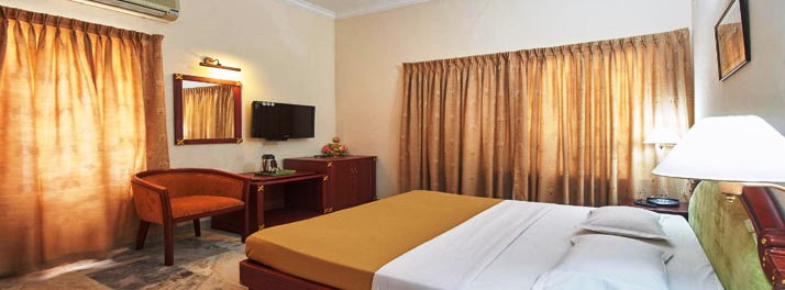 2098/Hotel Karthika Residency - Thiruvananthapuram 04.jpg